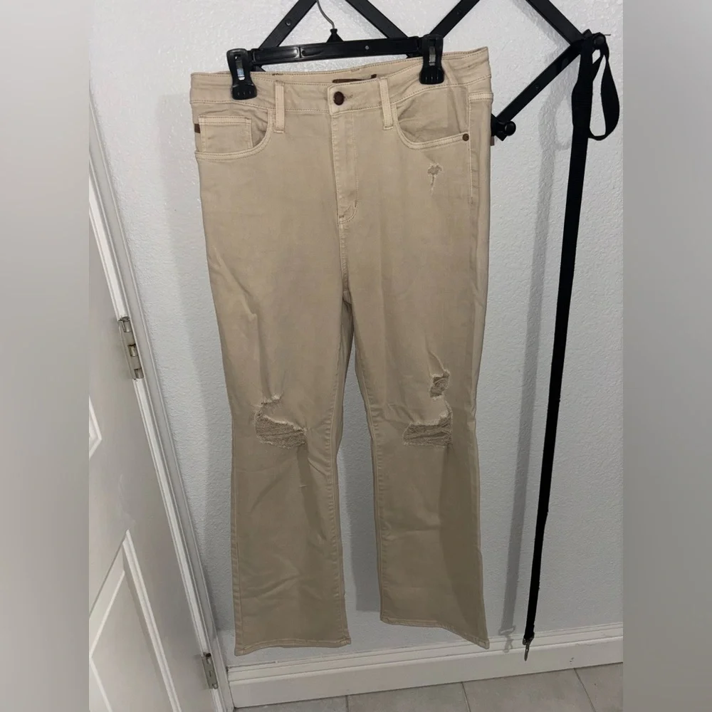 Judy Blue Beige Distressed High Rise Straight‎ Leg Jeans Womens Size 15 32 Curvy - Picture 2 of 4